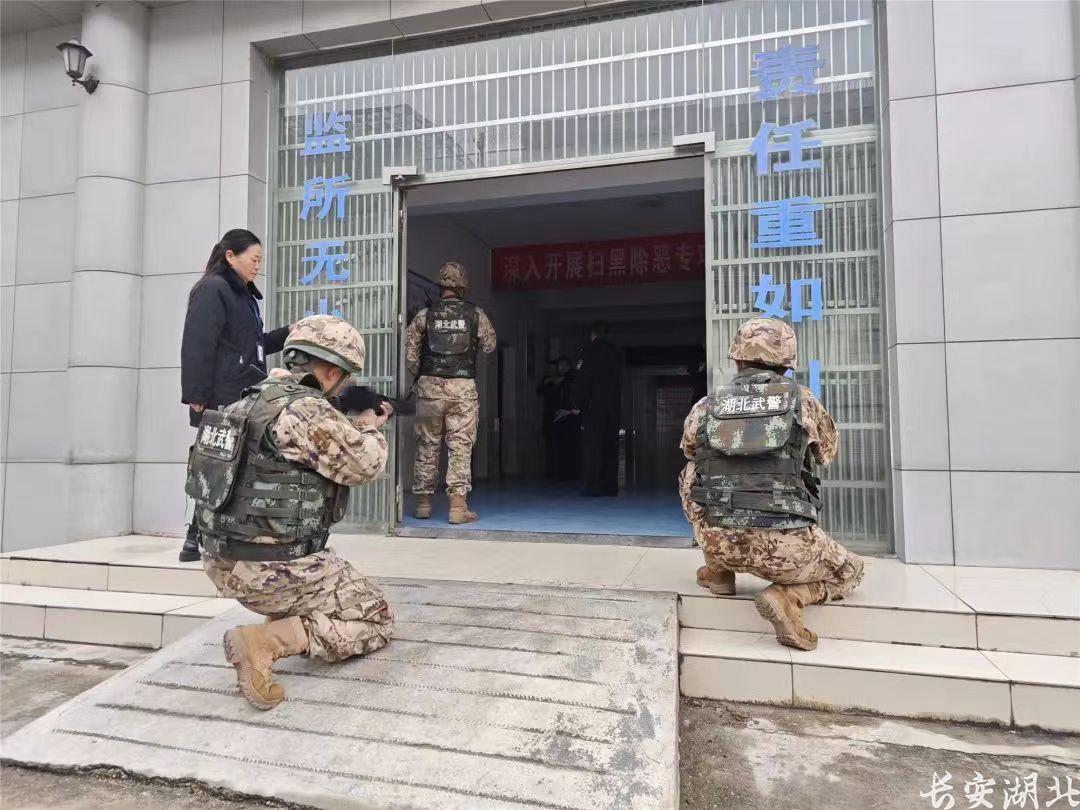 云梦检察：以“练”促防 筑牢安全防线